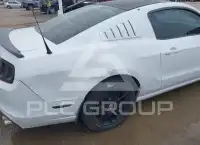 2014 Ford MUSTANG фото