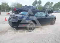 2014 Ford MUSTANG photo