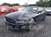 2014 Ford MUSTANG фото