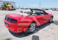 2014 Ford MUSTANG фото