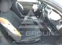 2014 Ford MUSTANG photo