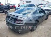 2014 Ford MUSTANG фото