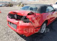 2014 Ford MUSTANG photo