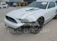 2014 Ford MUSTANG фото