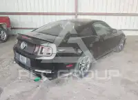 2014 Ford MUSTANG фото