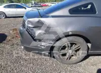 2014 Ford MUSTANG фото
