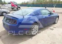 2014 Ford MUSTANG photo