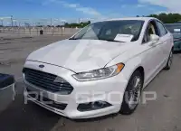 2014 Ford FUSION photo