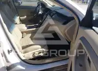 2014 Ford TAURUS фото
