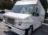 2014 Ford F-590 photo