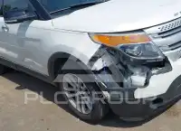 2014 Ford EXPLORER photo