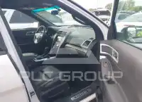 2014 Ford EXPLORER photo