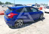 2014 Ford FOCUS фото