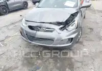 2014 Hyundai Accent photo