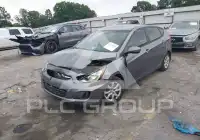 2014 Hyundai Accent photo