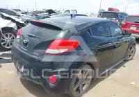 2014 Hyundai Veloster photo