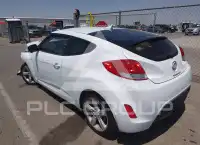 2014 Hyundai Veloster photo
