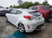 2014 Hyundai Veloster photo