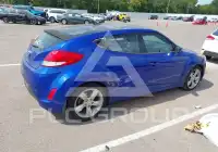 2014 Hyundai Veloster photo