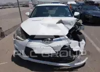 2014 Hyundai Veloster photo