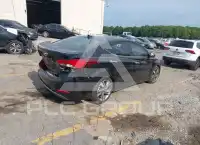 2014 Hyundai Elantra photo