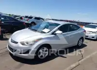 2014 Hyundai Elantra photo