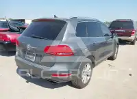 2014 Volkswagen Touareg фото