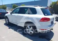 2014 Volkswagen Touareg фото