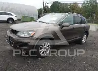 2014 Volkswagen Touareg фото