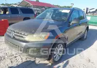 2014 Volkswagen Touareg фото