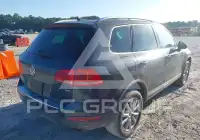 2014 Volkswagen Touareg фото