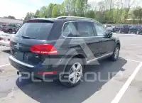 2014 Volkswagen Touareg фото