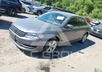 2014 Volkswagen Passat photo