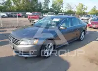 2014 Volkswagen Passat фото