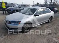 2014 Volkswagen Passat photo