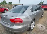 2014 Volkswagen Passat photo