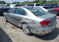 2014 Volkswagen Passat photo