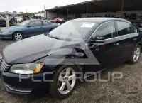2014 Volkswagen Passat photo