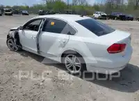 2014 Volkswagen Passat photo