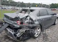 2014 Volkswagen Passat фото