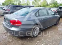 2014 Volkswagen Passat photo