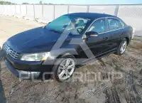 2014 Volkswagen Passat photo