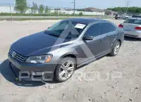 2014 Volkswagen Passat фото
