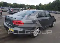 2014 Volkswagen Passat photo