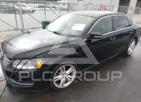 2014 Volkswagen Passat photo