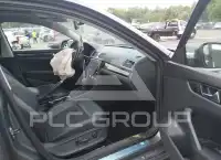 2014 Volkswagen Passat photo