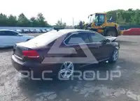2014 Volkswagen Passat photo