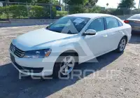 2014 Volkswagen Passat photo