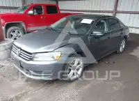 2014 Volkswagen Passat photo