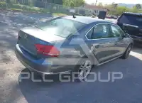 2014 Volkswagen Passat photo